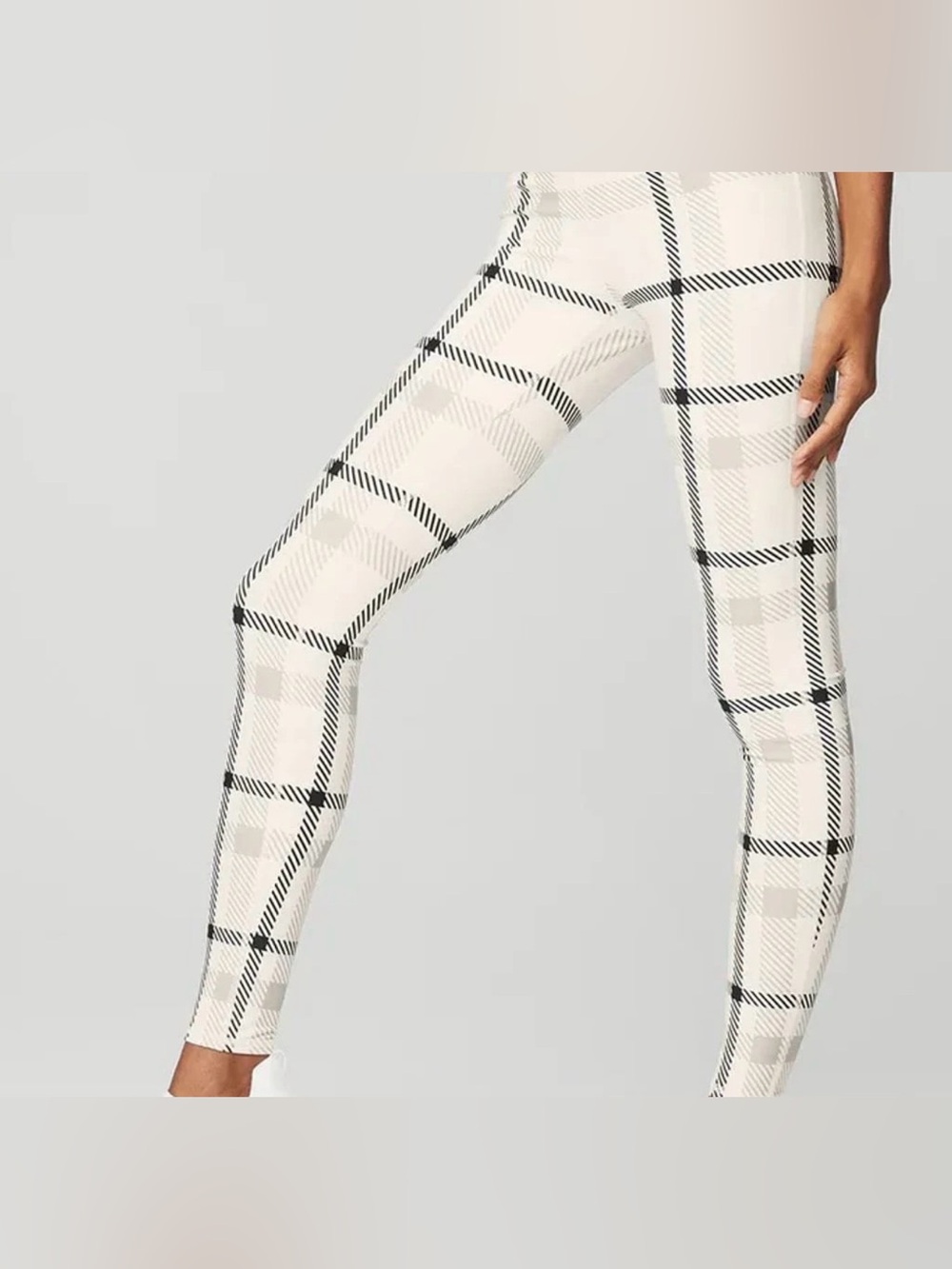 Alo Yoga High-Waist Airlift Leggings, white & black plaid, NWOT